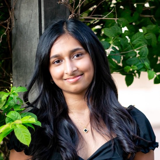 Headshot - Anshi Aggarwal.jpg